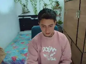 Cam4 Sex Cam of santiagoo