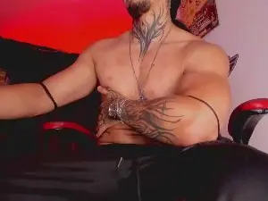 Cam4 Free Live Porn of thebeastmaster