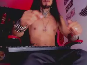 Cam4 Free Porn Cam of thebeastmaster