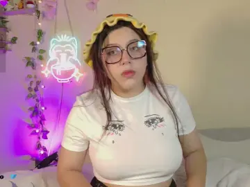 Cam4 Live Sex Cam of chelsea_coo