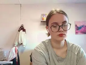 Cam4 Watch Live Sex Cams of ShastaWhatley