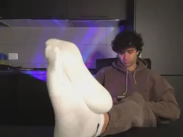 Cam4 Best Webcam of aleksandre_bal