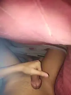 Cam4 Adult Webcam of CrisUchiha24