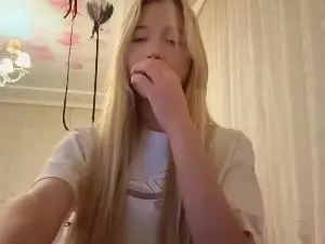 Cam4 Live Porn of NannetteRudel