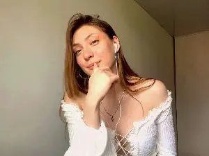 Cam4 Watch Live Sex Cams of IvanaDipiero