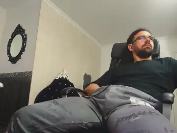 Cam4 Nude Webcam of KysonRhodes