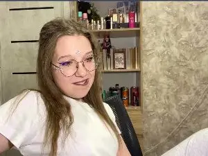 Cam4 Live Sex of RomanaNoens