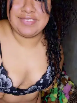Cam4 Live Porn of curlysexy22
