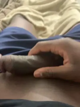 Cam4 Live Sex of piselloenorme18