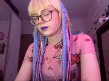 Cam4 Free Live Porn of DanikaHuertes