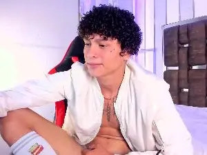 Cam4 Live Porn of MagnoRose_