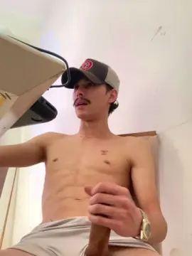 Cam4 Live Porn of branquinho62go