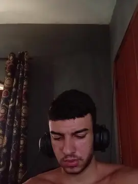 Cam4 Sex Cam of robsonhaha