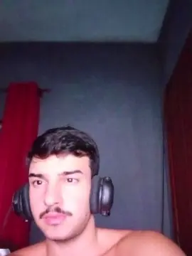 Cam4 Live Sex Cam of robsonhaha