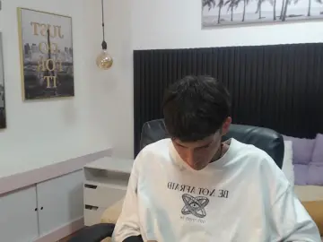 Cam4 Free Live Porn of DraxBlade