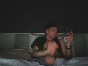 Cam4 Best Webcam of Alee3ssandro