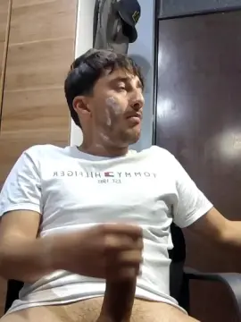 Cam4 Sex Cam of Esteban19PG