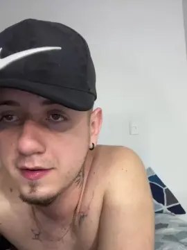 Cam4 Best Webcam of erik_conrad