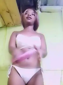 Cam4 Free Live Porn of waren22