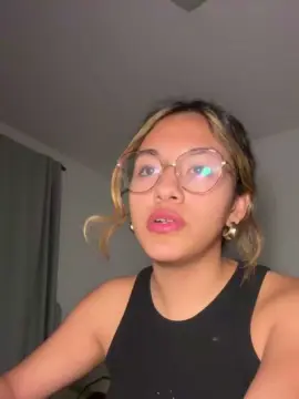 Cam4 Nude Webcam of emi444