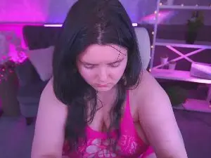 Cam4 Free Porn Cam of LittleeShy