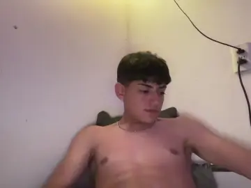 Cam4 Live Porn of aaronsito