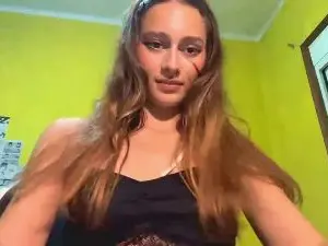 Cam4 Sex Cam of SharitaDeems