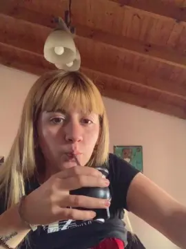 Cam4 Live Porn of sofiam