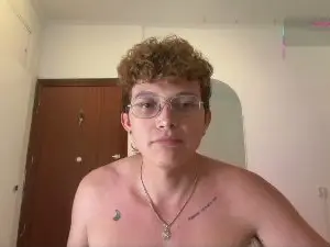 Cam4 Free Live Porn of _camiloandres