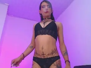 Cam4 Live Porn of lilith_nyx333