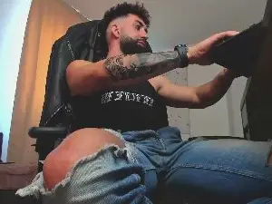 Cam4 Nude Webcam of liamlordparty