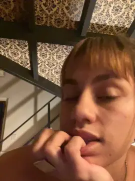 Cam4 Free Porn Cam of saraangelafern1