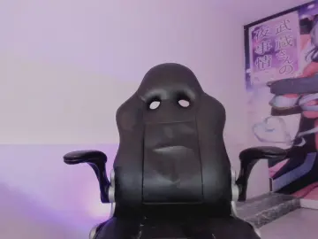 Cam4 Private Sex Chat of Dereckk_Boy