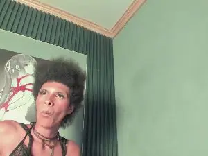 Cam4 Live Sex Cam of VioletSalvatore