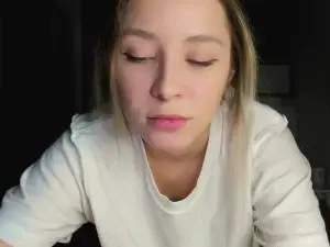 Cam4 Watch Live Sex Cams of ariemeel