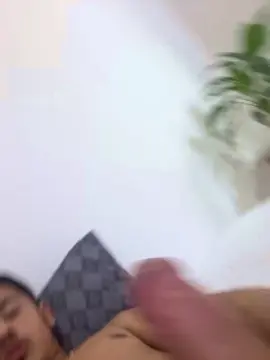 Cam4 Private Sex Chat of lrodrigues1