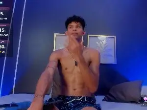 Cam4 Adult Webcam of KamiSuarez