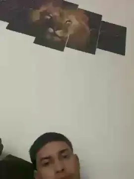 Cam4 Free Porn Cam of hugo7084