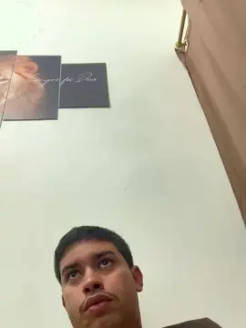 Cam4 Live Porn of hugo7084