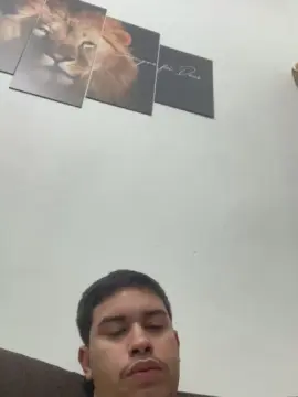 Cam4 Watch Live Sex Cams of hugo7084