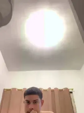 Cam4 Private Sex Chat of hugo7084