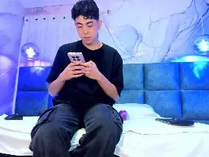 Cam4 Free Porn Cam of Dominic_Jay