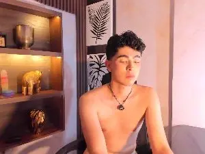 Cam4 Adult Webcam of Dominic_Jay