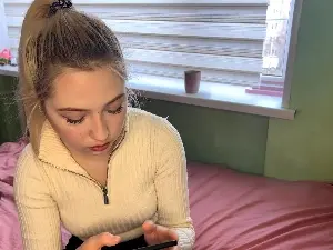 Cam4 Sex Cam of BambiZupp