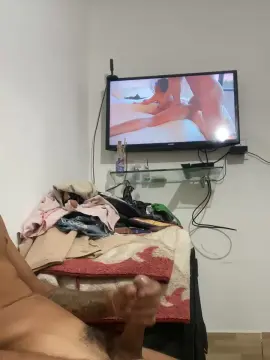 Cam4 Sex Cam of Vagabundo2050