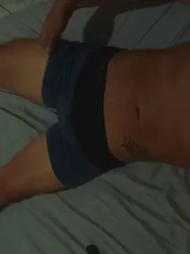 Cam4 Nude Webcam of lorenzo2033