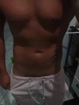 Cam4 Nude Webcam of lorenzo2033