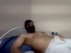 Cam4 Free Live Porn of raul4