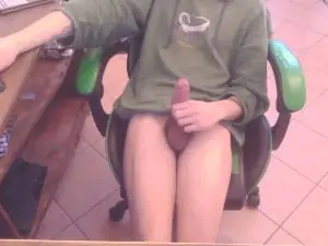 Cam4 Live Porn of Lele2000a