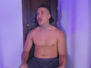 Cam4 Free Live Porn of drake_hott_